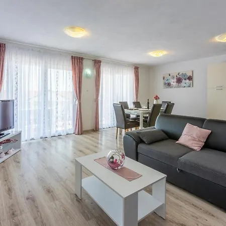 Apartments Rogic Crikvenica Exterior photo