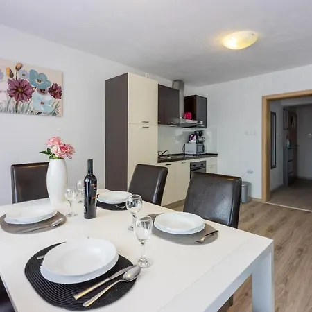 Apartments Rogic Crikvenica Exterior photo