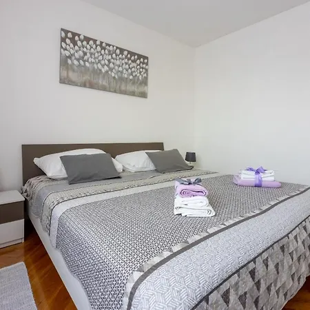 Apartments Rogic Crikvenica Exterior photo