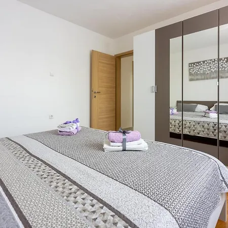 Apartments Rogic Crikvenica Exterior photo