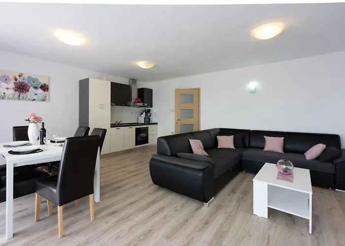 Apartments Rogic